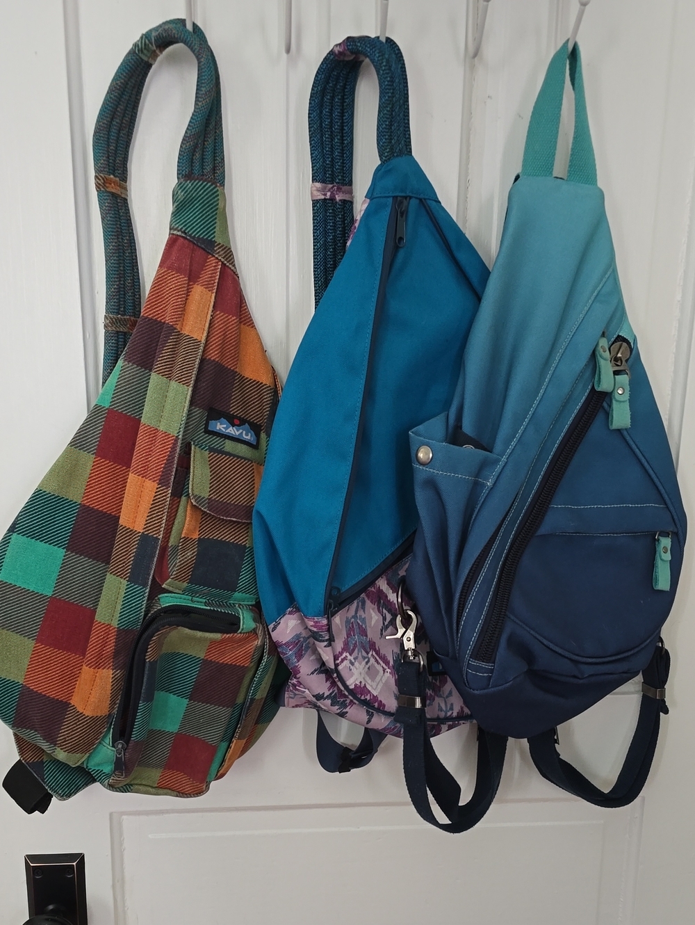 Kavu And KL928 Sling Bags Trio Bundle